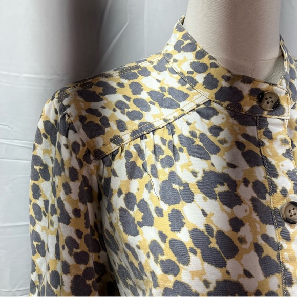 Cabi Providence Shirt Jacket #5854 Gray White Yellow‎ Print spring Woman’s large - Picture 2 of 15